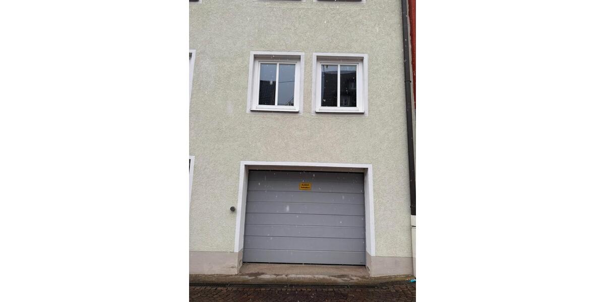 Etagenwohnung Tuttlingen - 2 Zimmer, 65 m&sup2;, 820&euro; | Angebot:25976210