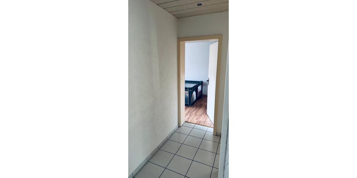 Etagenwohnung Blumberg - 3 Zimmer, 73 m&sup2;, 195.000&euro; | Angebot:23186579