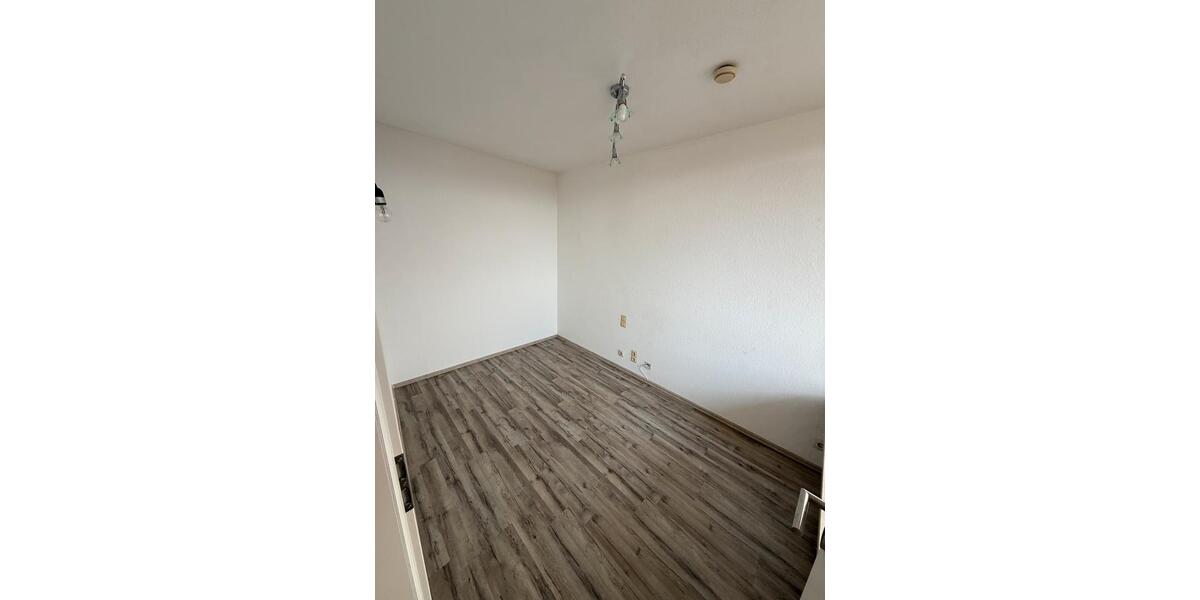 Etagenwohnung Villingen-Schwenningen Schwenningen - 2 Zimmer, 42 m&sup2;, 580&euro; | Angebot:24997030