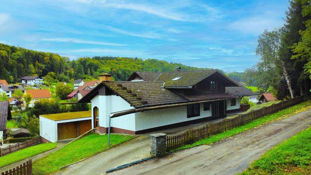 Mehrfamilienhaus, Wohnhaus Bonndorf im Schwarzwald Dillendorf - 1 Zimmer, 370 m&sup2;, 599.000&euro; | Angebot:25685785