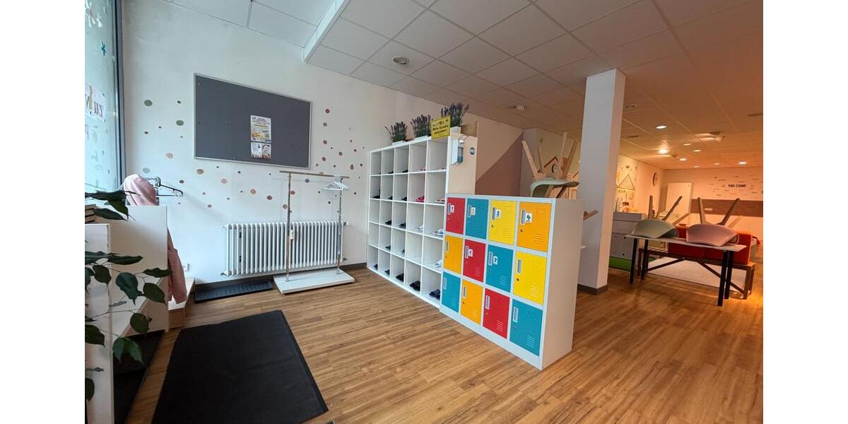 Gewerbeobjekt Titisee-Neustadt Neustadt - 1.700&euro; | Angebot:25866812