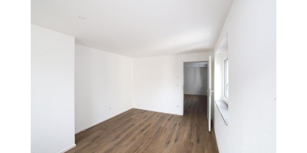 Etagenwohnung Tuttlingen - 3 Zimmer, 95 m&sup2;, 1.090&euro; | Angebot:25856654