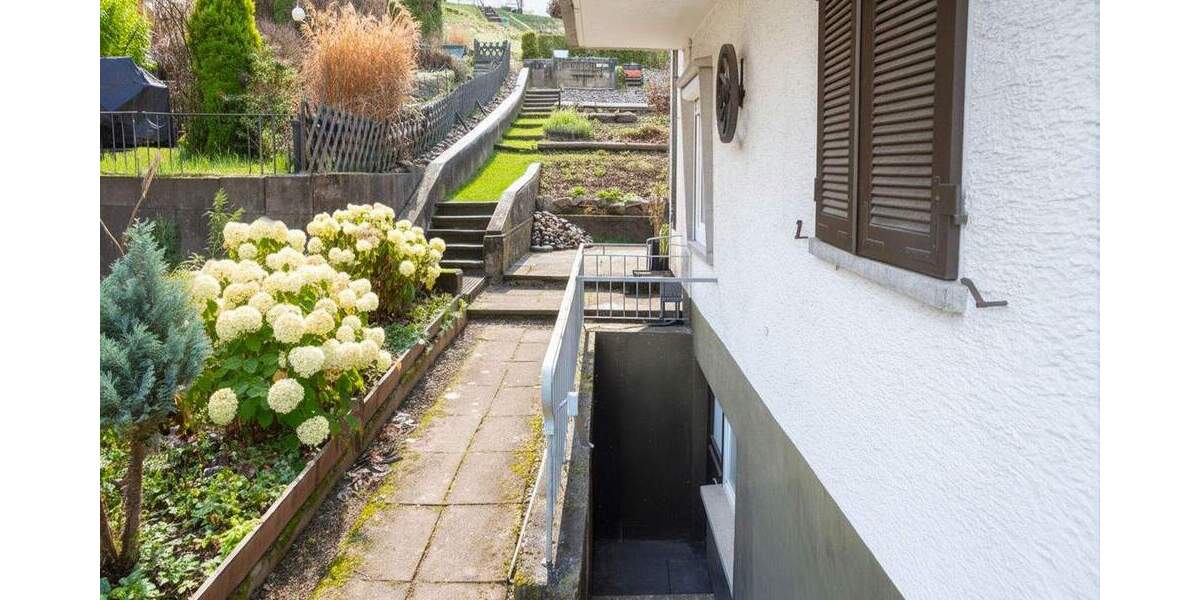 Doppelhaushälfte Schramberg - 5 Zimmer, 138 m&sup2;, 348.000&euro; | Angebot:25801064