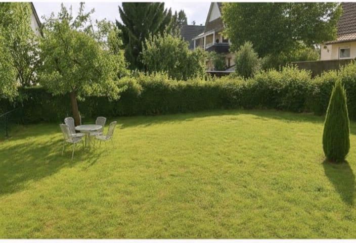 Dachgeschoßwohnung Villingen-Schwenningen Schwenningen - 2.5 Zimmer, 54 m&sup2;, 650&euro; | Angebot:26613968
