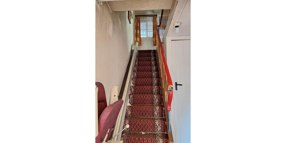 Bauernhaus, Landhaus Reichenbach - 9 Zimmer, 195 m&sup2;, 99.000&euro; | Angebot:25670856