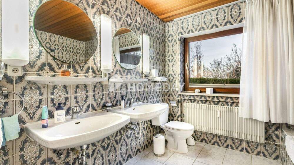 Einfamilienhaus Villingen-Schwenningen Marbach - 6 Zimmer, 200 m&sup2;, 578.000&euro; | Angebot:25690240