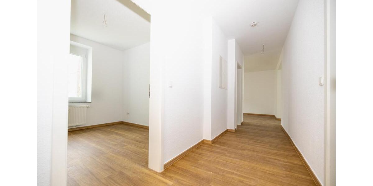 Etagenwohnung Villingen-Schwenningen Schwenningen - 3 Zimmer, 80 m&sup2;, 896&euro; | Angebot:25416491