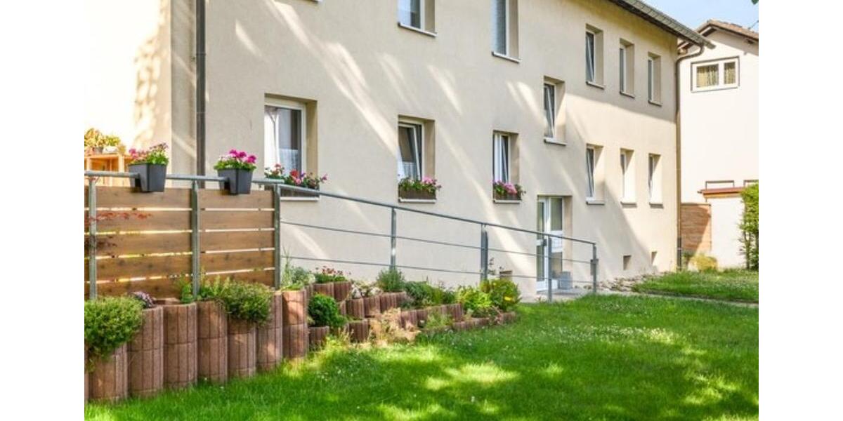 Dachgeschoßwohnung Titisee-Neustadt Neustadt - 6 Zimmer, 120 m&sup2;, 349.000&euro; | Angebot:25614909