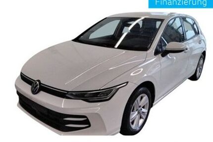 VW Golf 9.800 km 27.549 &euro; Donaueschingen 78166
