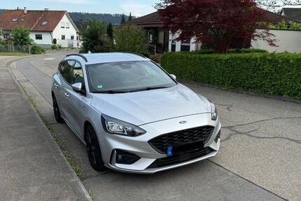 Ford Focus 122.789 km 17.000 &euro; Deißlingen 78652