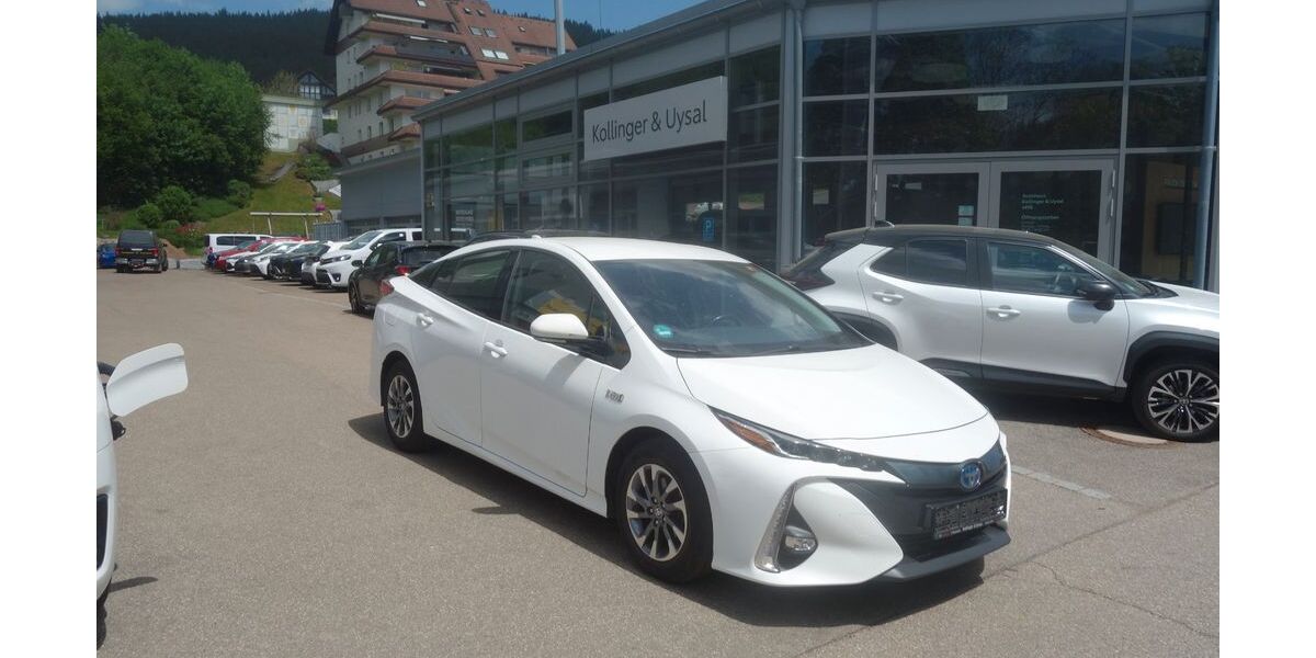 Toyota Prius 164.800 km 16.490 &euro; Titisee-Neustadt 79822