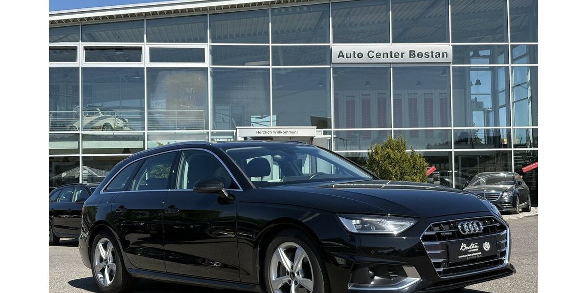 Audi A4 40 TDI quattro advanced ACC/DAB/NAVI/AHK/LED 71.953 km 24.900 &euro; Villingen-Schwenningen 78054