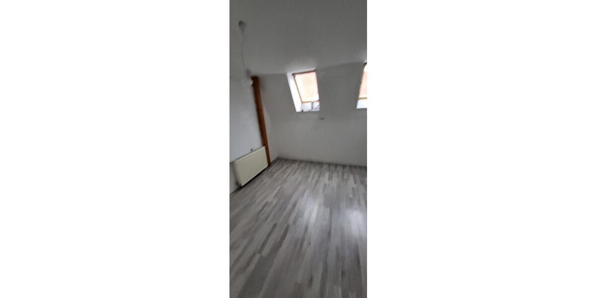 Etagenwohnung Talheim - 4 Zimmer, 80 m&sup2;, 750&euro; | Angebot:25289304