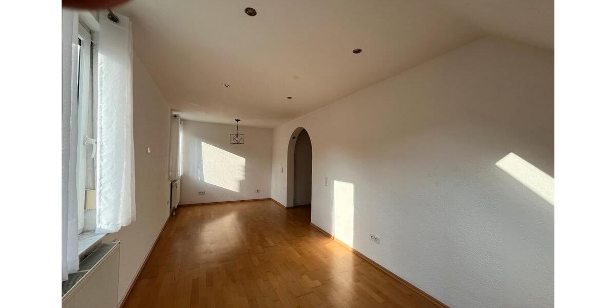 Etagenwohnung Schramberg - 3 Zimmer, 78 m&sup2;, 750&euro; | Angebot:25498359