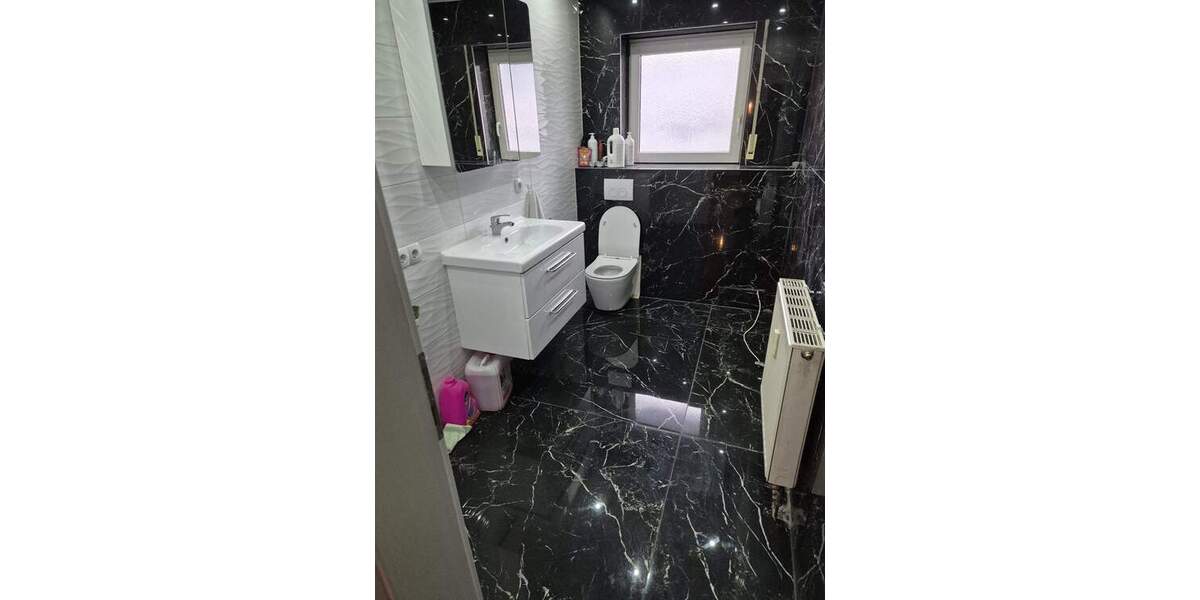 Etagenwohnung Wellendingen - 3 Zimmer, 90 m&sup2;, 950&euro; | Angebot:25678973