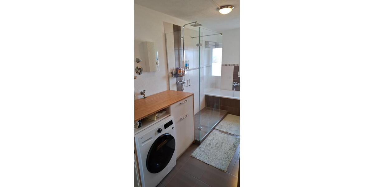 Etagenwohnung Oberndorf am Neckar - 4.5 Zimmer, 102 m&sup2;, 249.000&euro; | Angebot:25925437