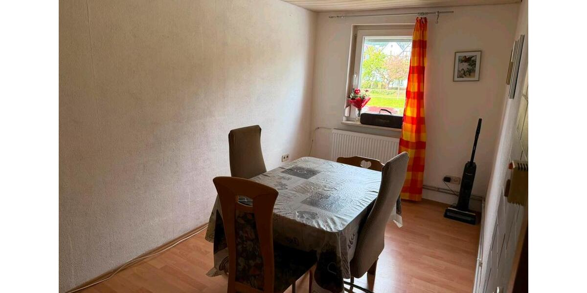 Doppelhaushälfte Wurmlingen - 7 Zimmer, 114 m&sup2;, 380.000&euro; | Angebot:26801428