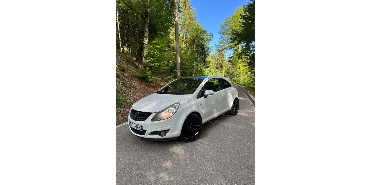 Opel Corsa 202.000 km 2.400 &euro; Spaichingen 78549