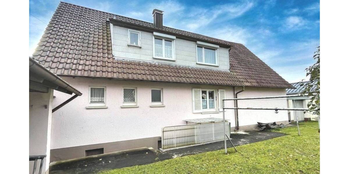 Mehrfamilienhaus, Wohnhaus Tuningen - 6 Zimmer, 132 m&sup2;, 310.000&euro; | Angebot:25676915