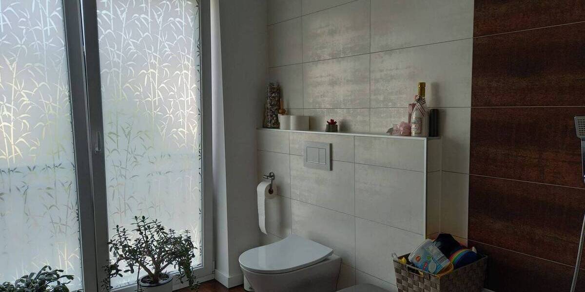 Einfamilienhaus Tuttlingen - 1 Zimmer, 215 m&sup2;, 699.500&euro; | Angebot:25736372