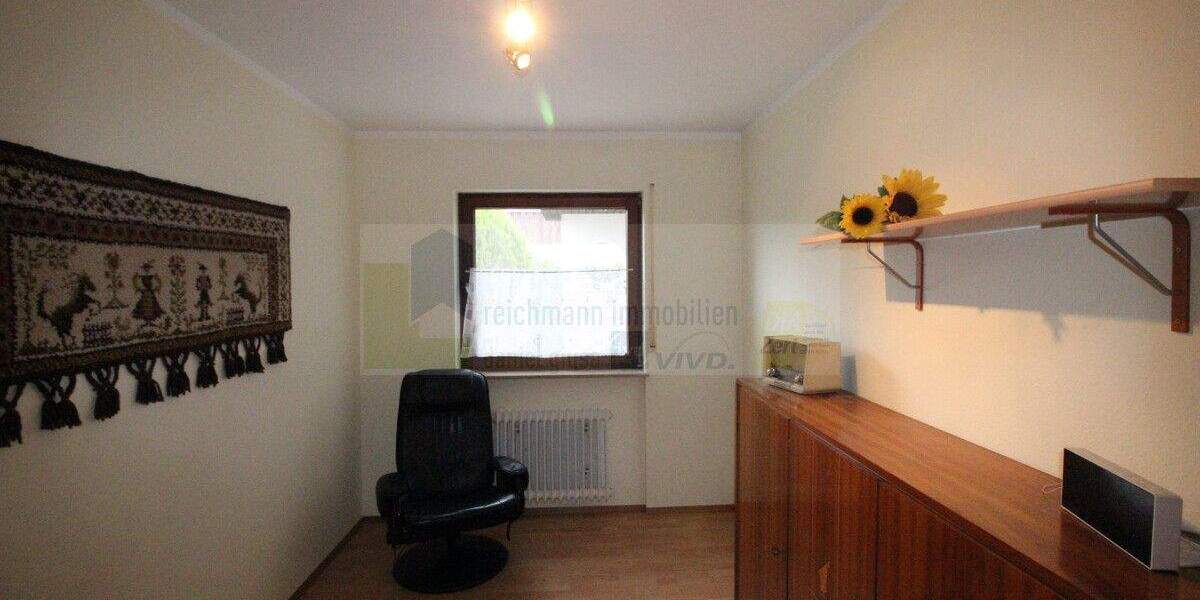 Bungalow Villingen-Schwenningen Villingen - 6 Zimmer, 143 m&sup2;, 439.000&euro; | Angebot:25692108
