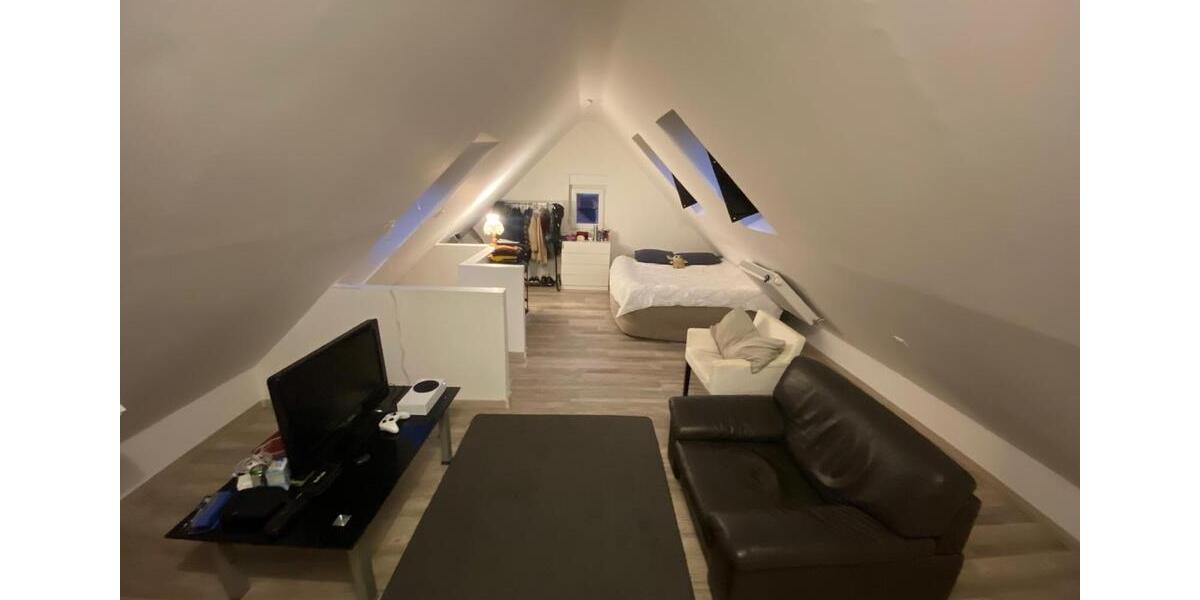 Dachgeschoßwohnung Tuttlingen - 1 Zimmer, 38 m&sup2;, 560&euro; | Angebot:26626706