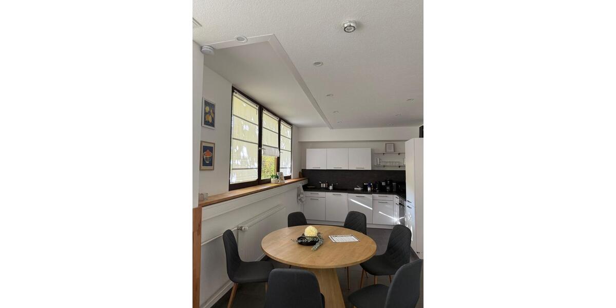 Erdgeschoßwohnung Mönchweiler - 3 Zimmer, 120 m&sup2;, 1.300&euro; | Angebot:25940868