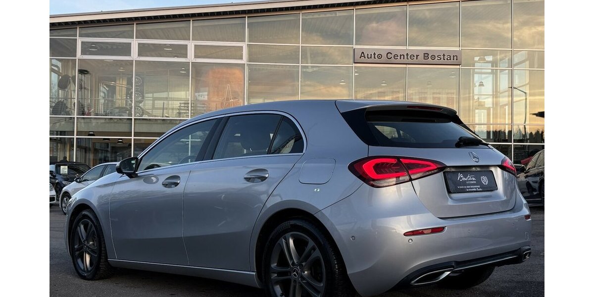 Mercedes-Benz A 250 BUSSINES/NAVIGATION/HIGHPERFORMACE-LED/PDC 123.953 km 19.900 &euro; Villingen-Schwenningen 78054