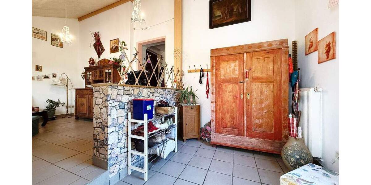 Einfamilienhaus Immendingen Hattingen - 7 Zimmer, 181 m&sup2;, 259.000&euro; | Angebot:25726332