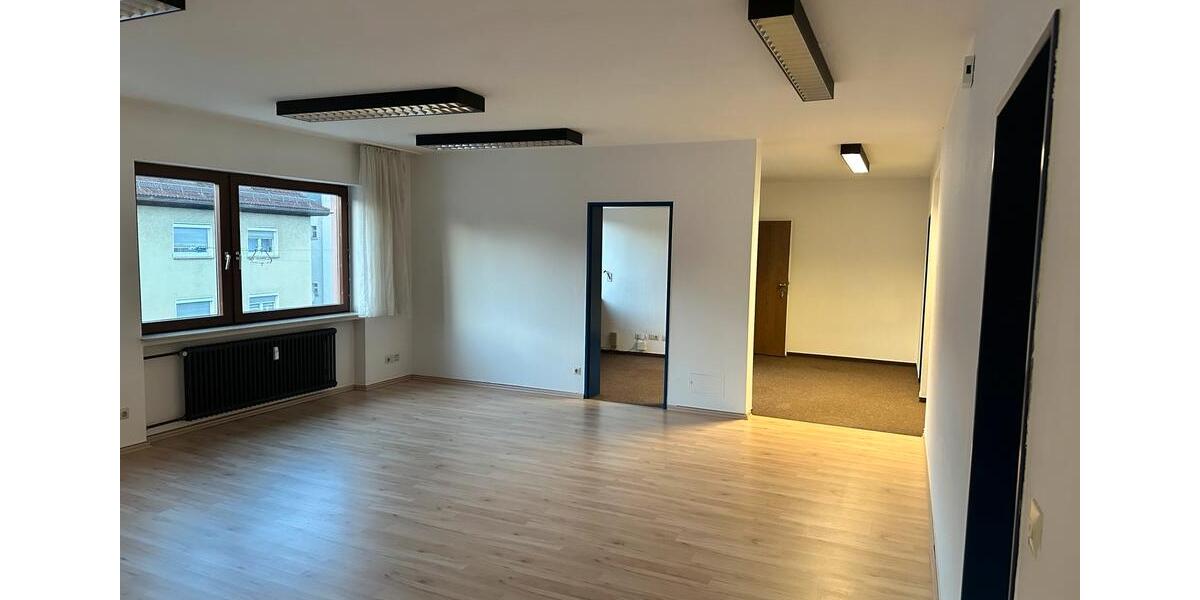 Gewerbeobjekt Villingen-Schwenningen Schwenningen - 2.850&euro; | Angebot:24522564