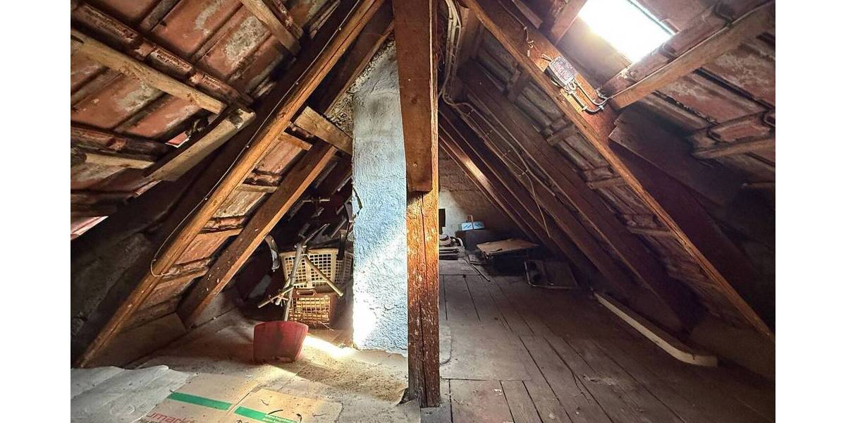 Mehrfamilienhaus, Wohnhaus Dürbheim - 4 Zimmer, 71 m&sup2;, 145.000&euro; | Angebot:25662386