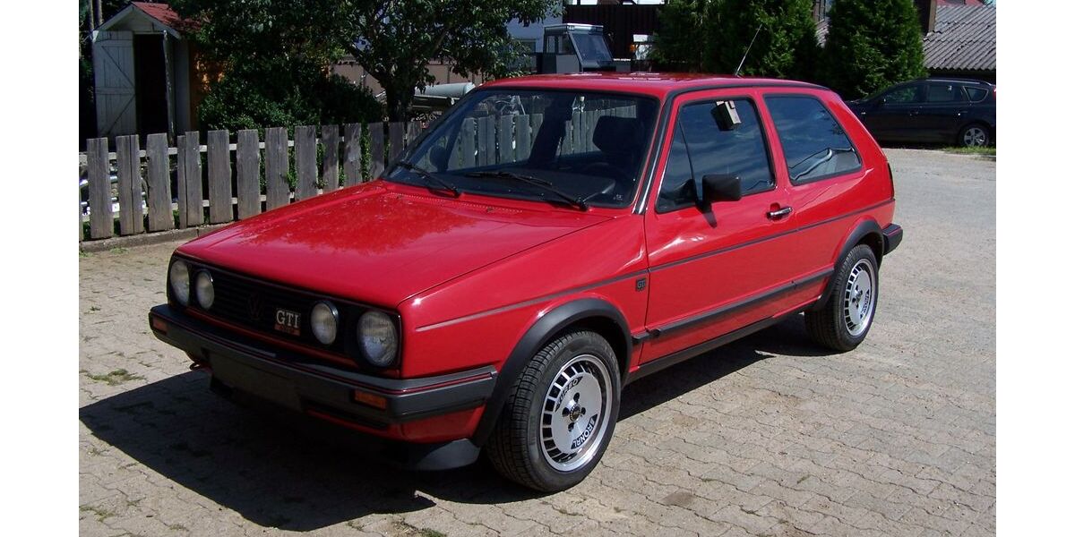 VW Golf 111.100 km 13.700 &euro; Mönchweiler 78087