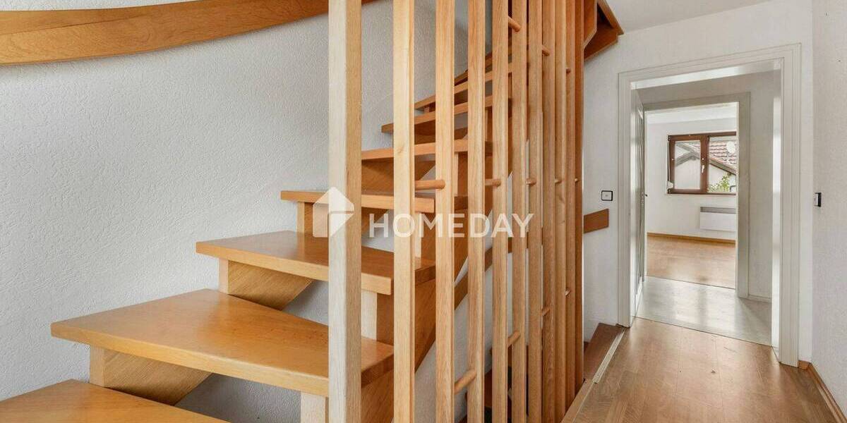 Mehrfamilienhaus, Wohnhaus Donaueschingen - 7 Zimmer, 220 m&sup2;, 419.000&euro; | Angebot:26686068