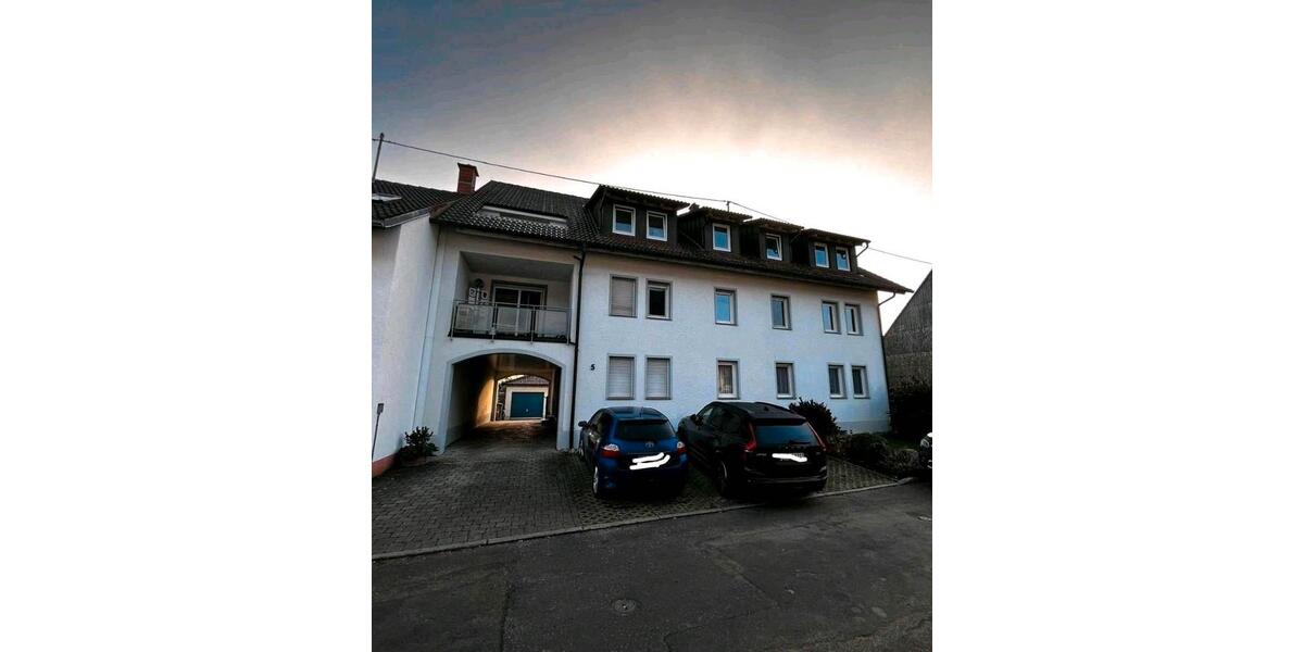 Dachgeschoßwohnung Bräunlingen - 3 Zimmer, 75 m&sup2;, 715&euro; | Angebot:26611932