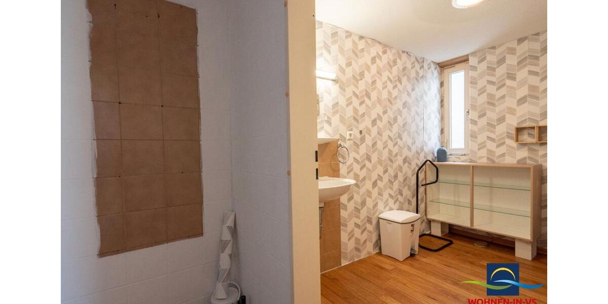 Erdgeschoßwohnung Villingen-Schwenningen Schwenningen - 2.5 Zimmer, 115 m&sup2;, 750&euro; | Angebot:25963171