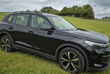 VW Tiguan 28.000 km 31.500 &euro; Spaichingen 78549