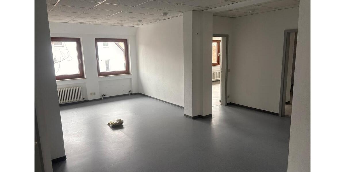 Gewerbeobjekt Villingen-Schwenningen Schwenningen - 1.750&euro; | Angebot:25064413