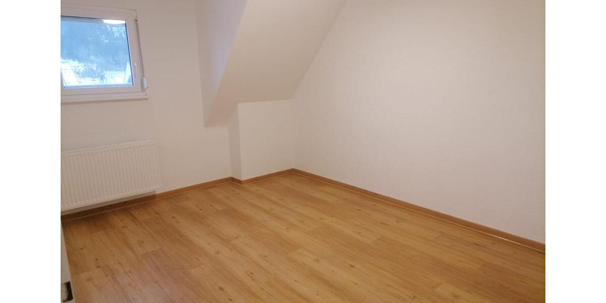 Etagenwohnung Furtwangen im Schwarzwald - 3 Zimmer, 81 m&sup2;, 700&euro; | Angebot:25270763