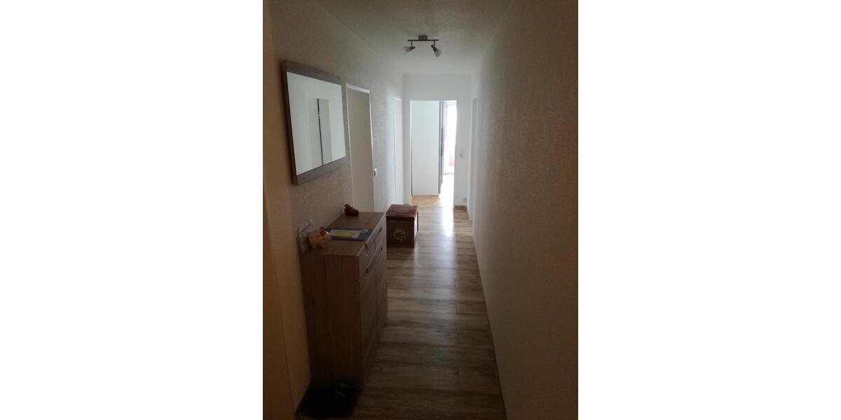Etagenwohnung Villingen-Schwenningen Schwenningen - 4 Zimmer, 92 m&sup2;, 240.000&euro; | Angebot:26024345