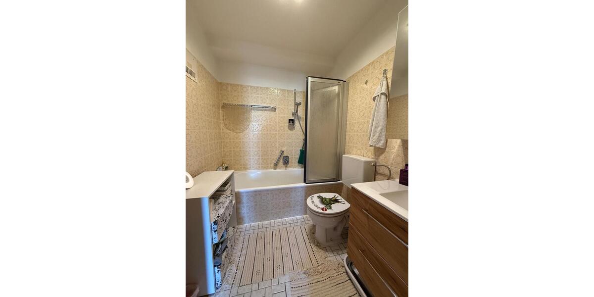 Etagenwohnung Friedenweiler - 3 Zimmer, 52 m&sup2;, 140.000&euro; | Angebot:25572257