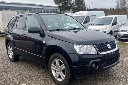 Suzuki Grand Vitara 137.000 km 5.990 &euro; Schwenningen 78056