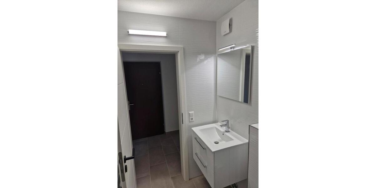 Erdgeschoßwohnung Trossingen - 1.5 Zimmer, 35 m&sup2;, 99.000&euro; | Angebot:26648088