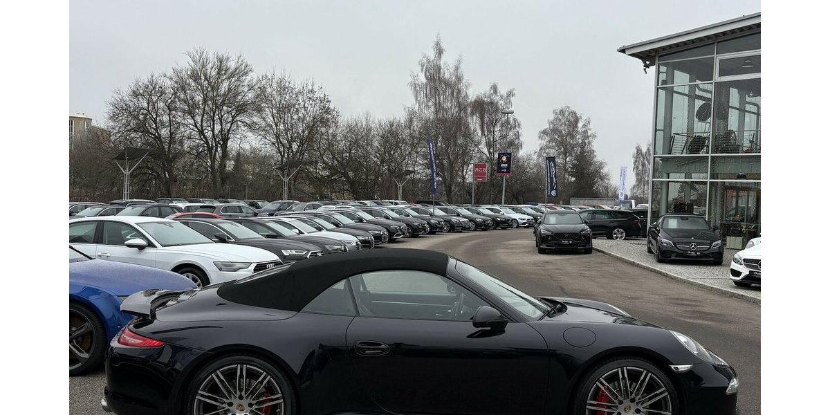 Porsche 991 911 Carrera 4S SPORTAGA/APPROVED/KAMERA/NAVI 152.242 km 77.900 &euro; Villingen-Schwenningen 78054