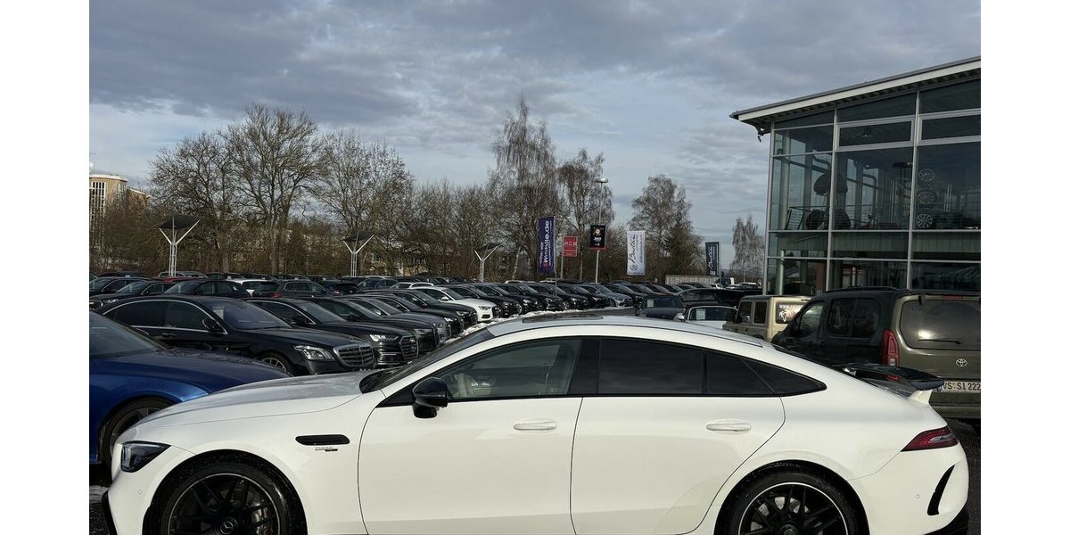 Mercedes-Benz AMG GT 43 AERO-KIT/KLAPPE/BURMESTER/NIGHT/MEMORY 96.338 km 65.900 &euro; Villingen-Schwenningen 78054