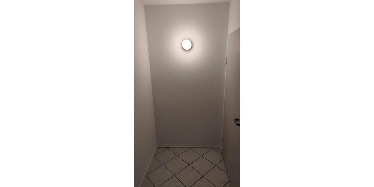 Erdgeschoßwohnung Villingen-Schwenningen Kopsbühl - 8 Zimmer, 56 m&sup2;, 650&euro; | Angebot:26595171
