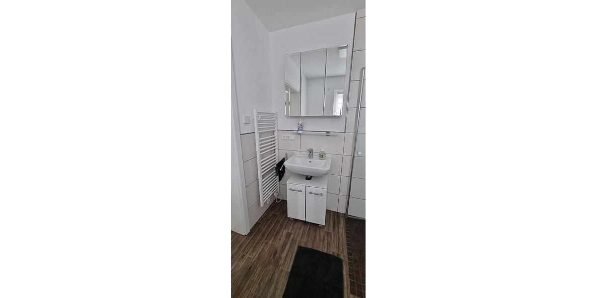 Etagenwohnung Aldingen - 2 Zimmer, 50&euro; | Angebot:21751035