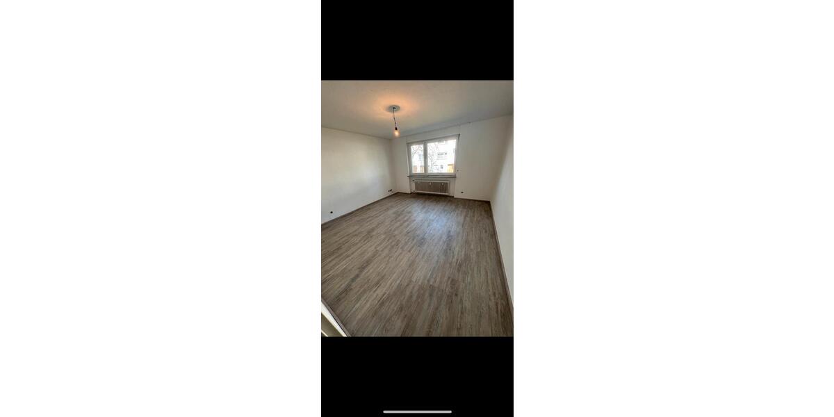 Erdgeschoßwohnung Villingen-Schwenningen Schwenningen - 1 Zimmer, 25 m&sup2;, 500&euro; | Angebot:26640131