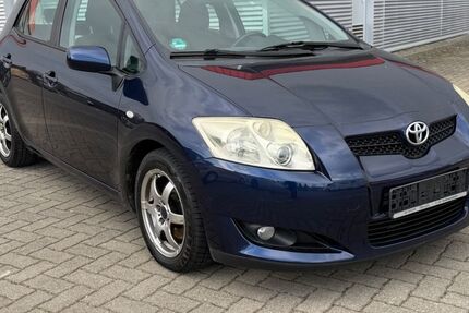 Toyota Auris 276.000 km 2.600 &euro; Bad-Dürrheim 78073