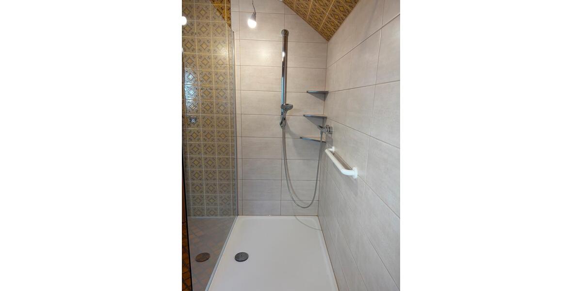 Etagenwohnung Weilen unter den Rinnen - 4.5 Zimmer, 110 m&sup2;, 700&euro; | Angebot:25165003