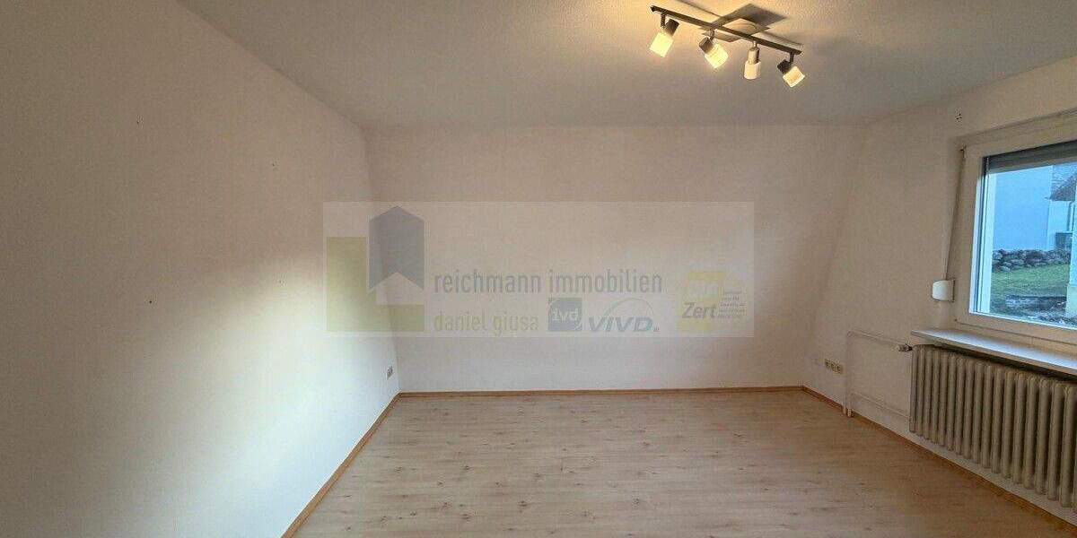 Mehrfamilienhaus, Wohnhaus Donaueschingen - 6 Zimmer, 127 m&sup2;, 375.000&euro; | Angebot:25692117